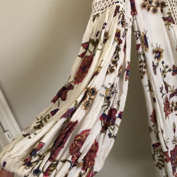 Tunic - Picture 2 of 3